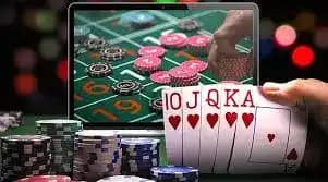 Filipino player using 979jl on a smartphone to place sports bets in Philippine Peso